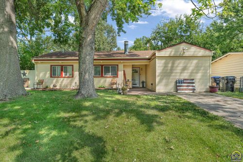 3614 Sw 38th St, Topeka, KS, 66610-1115 | Card Image