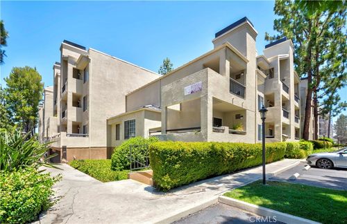 apt-211-21450 Burbank Blvd, Woodland Hills, CA, 91367-7045 | Card Image