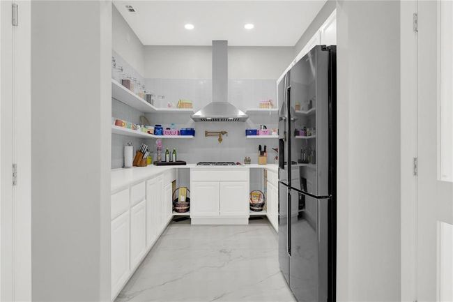 7034 Argonne Trl, House other with 4 bedrooms, 5 bathrooms and 2 parking in Sugar Land TX | Image 20