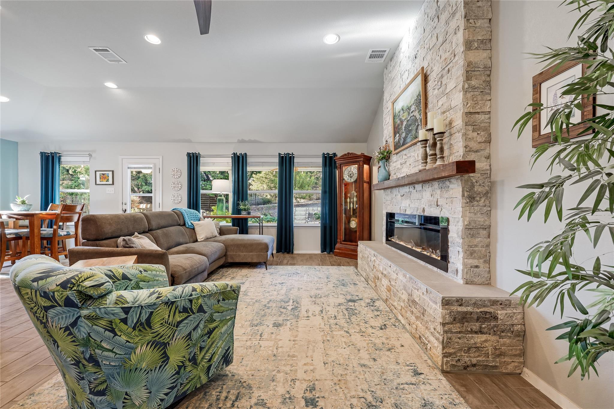 Residential in Lago Vista 3