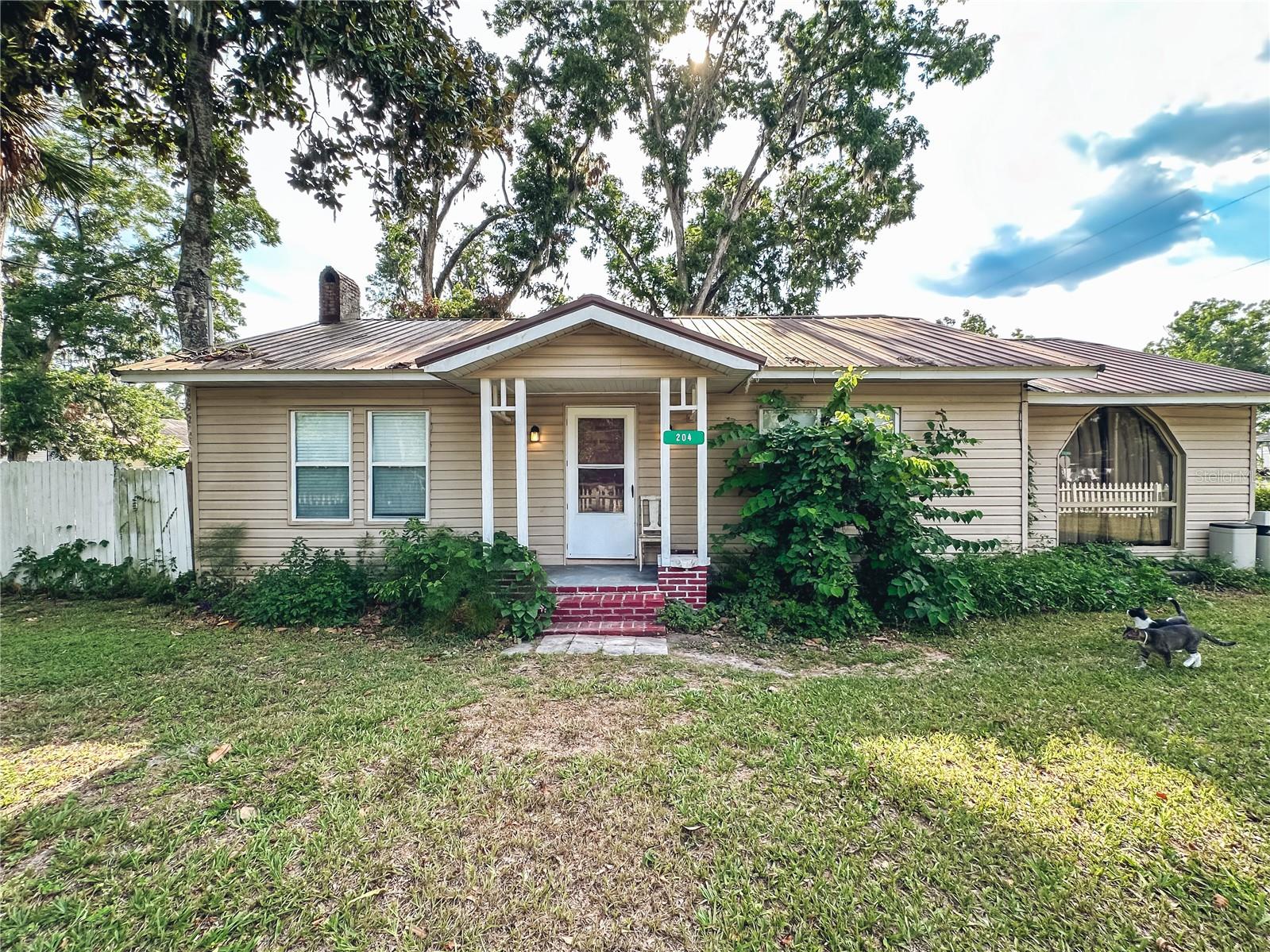 Fletcher Ave, Mayo, FL 32066