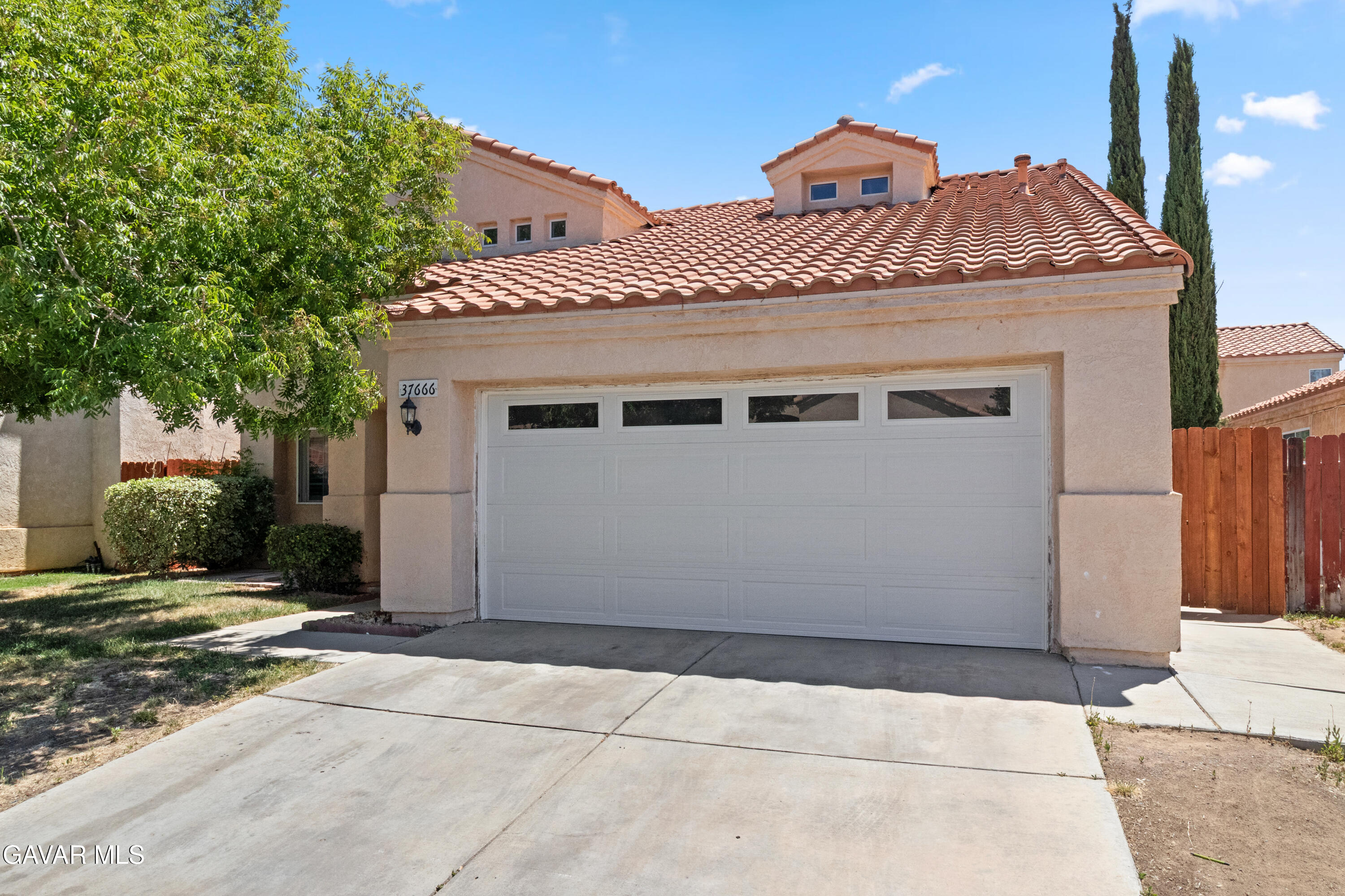 Residential in Palmdale 2