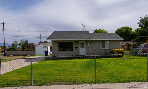 3311 S Montclair St, Magna, UT, 84044-2032 | Card Image
