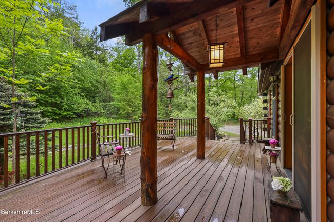 Entry deck | Image 7