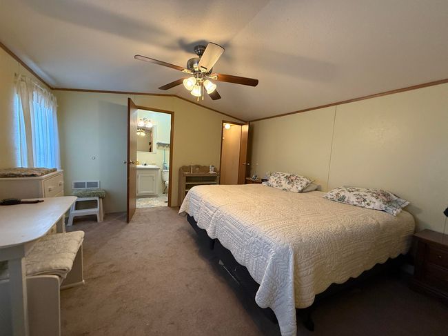 29 - 1930 Hideaway Hills Ln, Home with 2 bedrooms, 2 bathrooms and null parking in Lansing IA | Image 8