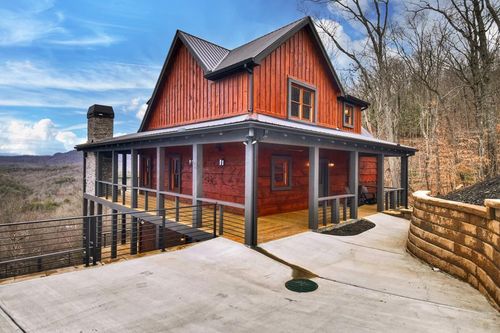 395 Pontoosuc Dr, Mineral Bluff, GA, 30559 | Card Image