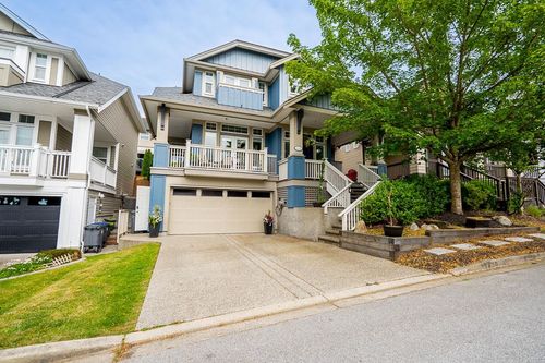 6074 163b St, Surrey, BC, V3S2H7 | Card Image
