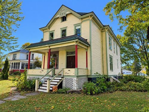 1545 2nd Ave, CUMBERLAND, WI, 54829-9060 | Card Image