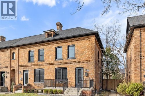 817 Monmouth Rd, Windsor, ON, N8Y3L5 | Card Image