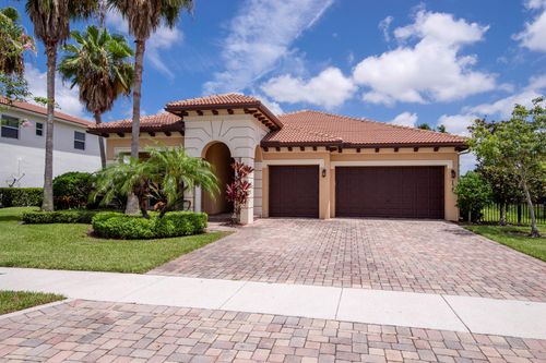 172 Manor Cir, Jupiter, FL, 33458-1643 | Card Image