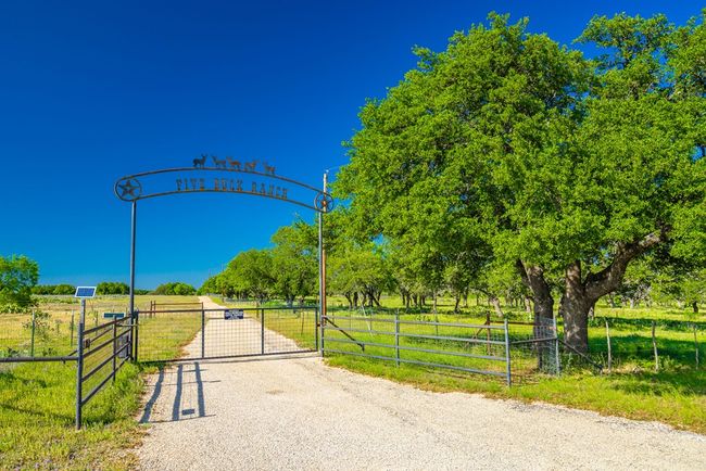2068 S Laird Rd, Home with 0 bedrooms, 0 bathrooms and null parking in Harper TX | Image 40