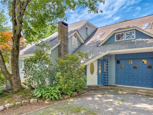 223 Ten Rod Rd, Exeter, RI, 02822-3107 | Card Image