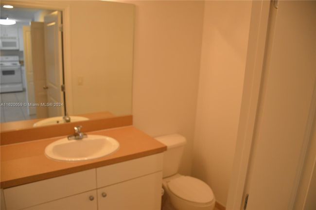 APT-812 - 1250 S Miami Ave, Condo with 1 bedrooms, 2 bathrooms and null parking in Miami FL | Image 23