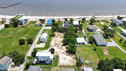 109 Saint Joseph Street, Waveland, MS, 39576 | Card Image