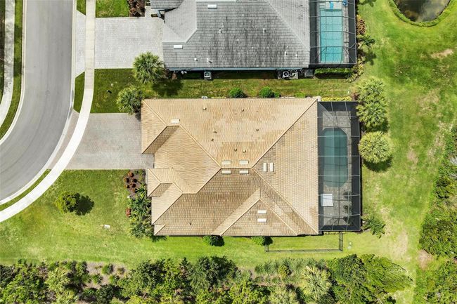 Birds eye view of home and lot | Image 9