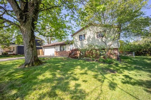 5657 Holyoke Ln, Columbus, OH, 43231-3128 | Card Image