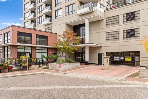 405-1 Renaissance Sq, New Westminster, BC, V3M0B6 | Card Image