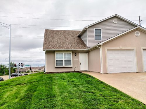 2401 Northampton Dr, COLUMBIA, MO, 65201-3346 | Card Image