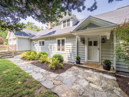283 Redding Rd, Redding, CT, 06896-2823 | Card Image
