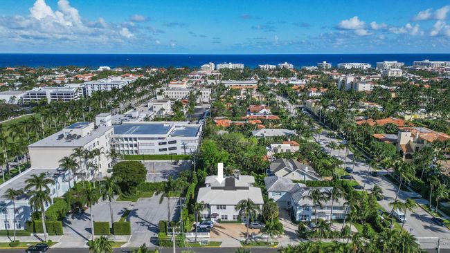 1010 - 311 Cocoanut Row, Condo with 3 bedrooms, 2 bathrooms and null parking in Palm Beach FL | Image 32