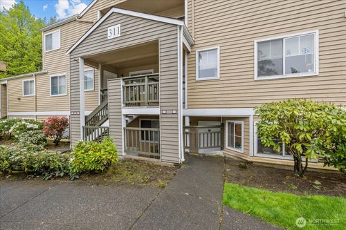 unit-311d-5300 Harbour Pointe Blvd, Mukilteo, WA, 98275-5129 | Card Image