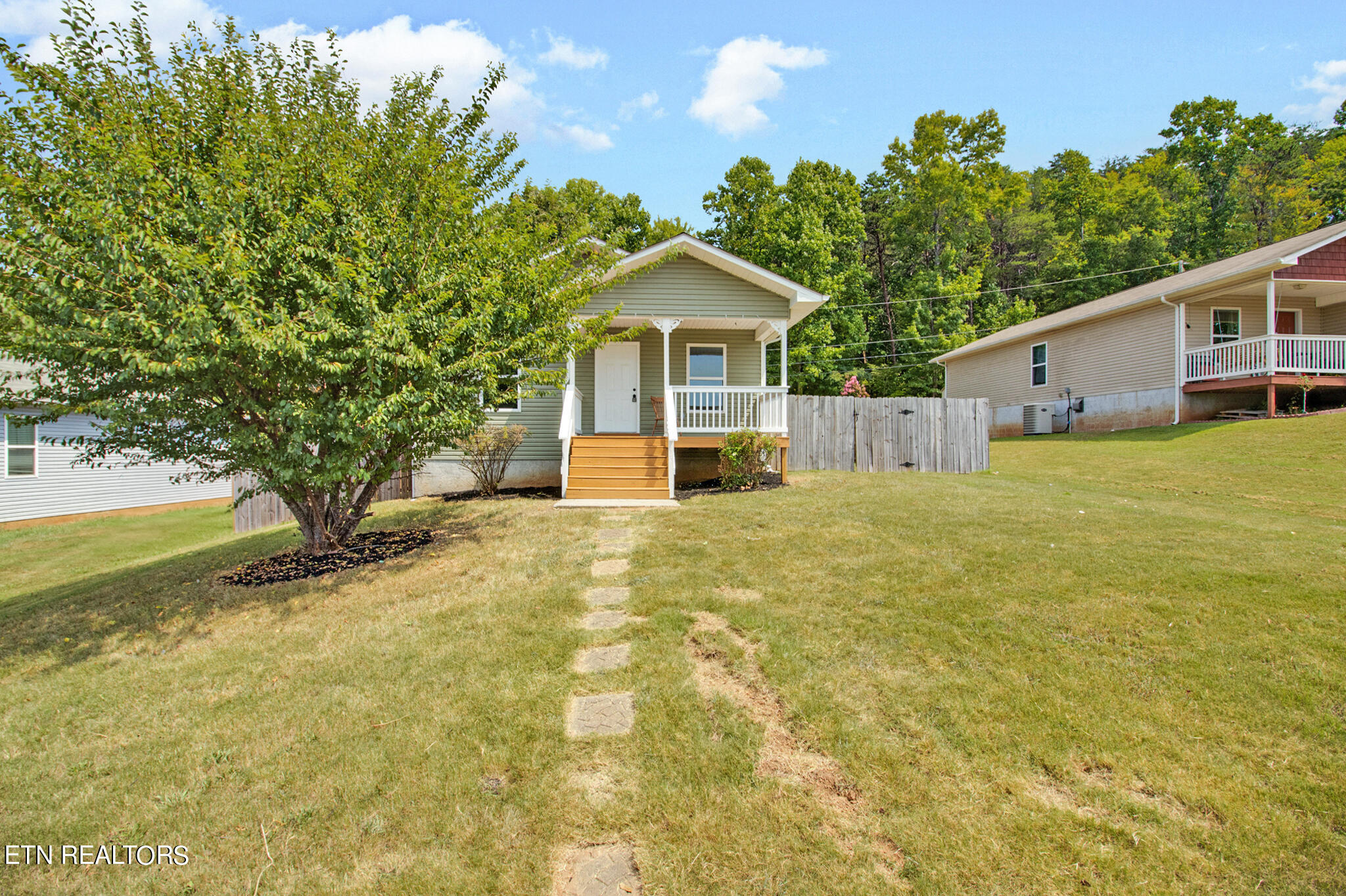 Hope Way, Loudon, TN 37774