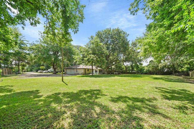 220 Brand Ln, House other with 3 bedrooms, 2 bathrooms and null parking in Stafford TX | Image 41