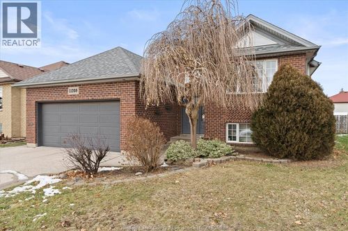 11209 Ancona Cres, Windsor, ON, N8R2K2 | Card Image