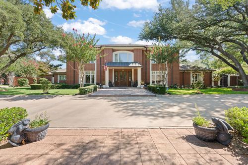 709 Stonelake Dr, Cleburne, TX, 76033-4545 | Card Image