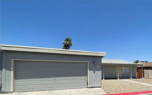 5934 Via La Contera Dr, Las Vegas, NV, 89122-6124 | Card Image