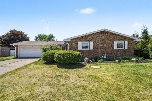 58125 Beech Rd, Osceola, IN, 46561-9365 | Card Image