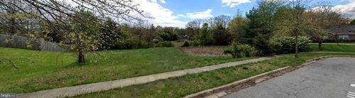3201 Lucille Dr, FORT WASHINGTON, MD, 20744-1825 | Card Image