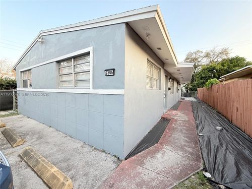 2306 Simms St, Hollywood, FL, 33020-1638 | Card Image
