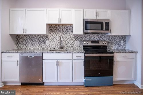 3035 W Belvedere Ave, BALTIMORE, MD, 21215-5105 | Card Image