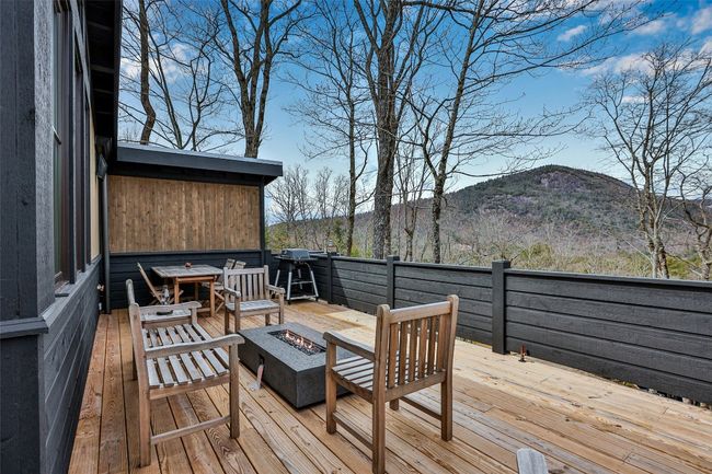 111 Moonstone Loop, House other with 2 bedrooms, 2 bathrooms and null parking in Highlands NC | Image 49