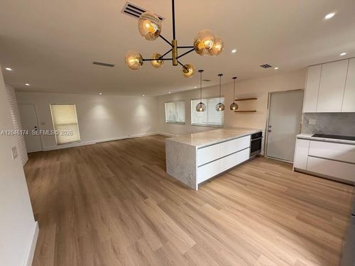 4-1155 98th St, Bay Harbor Islands, FL, 33154-1769 | Card Image