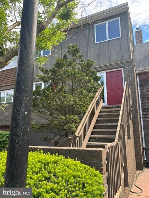 3 Astor Ct, Princeton, NJ, 08540-7815 | Card Image