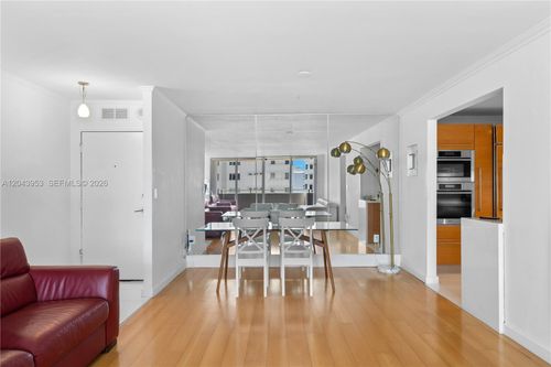 610-11 Island Ave, Miami Beach, FL, 33139-1320 | Card Image