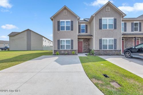 458 Sullivan Loop Rd, Midway Park, NC, 28544-0005 | Card Image