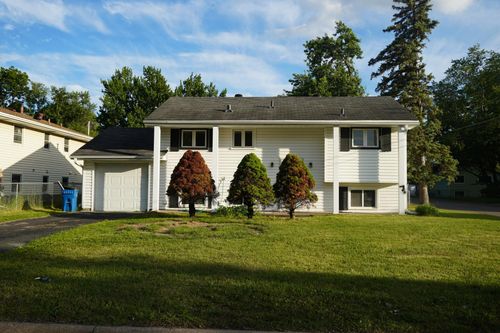 298 Ely St Ne, Fridley, MN, 55432-1722 | Card Image