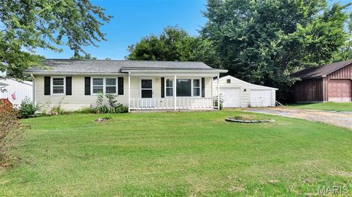 807 Benton St, Montgomery City, MO, 63361-1303 | Card Image