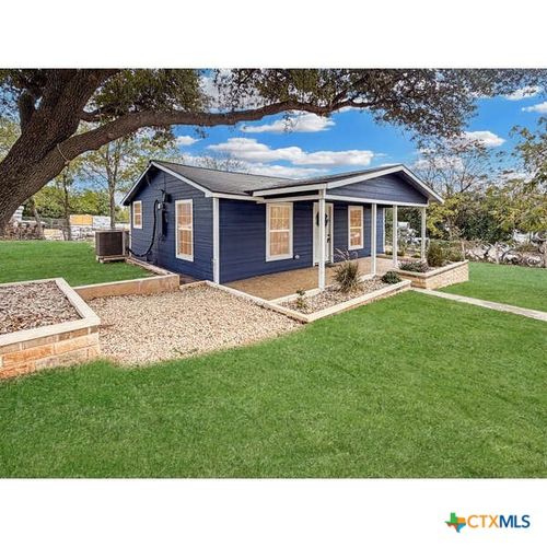 120 W Avenue J, Belton, TX, 76513-3832 | Card Image