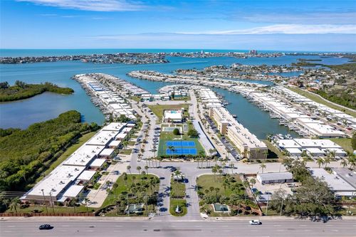 apt-113-1 Boca Ciega Point Blvd, ST PETERSBURG, FL, 33708-2743 | Card Image