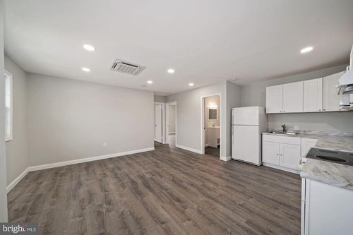 22929 Frederick Rd, CLARKSBURG, MD, 20871-9431 | Card Image