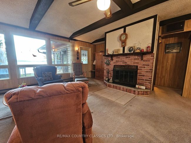 1282 Kamaniskeg Lake Rd, House other with 3 bedrooms, 1 bathrooms and 4 parking in Combermere ON | Image 11