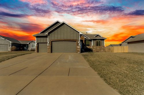 2004 E Teak Ct, Andover, KS, 67002-8597 | Card Image