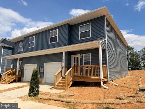 242 Parkside, WOODSTOCK, VA, 22664 | Card Image