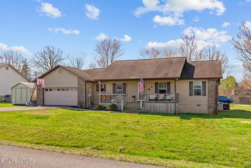 34 Lakyn Dr, Crossville, TN, 38571-2214 | Card Image