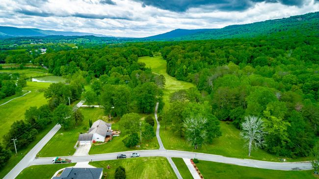 19 Lower Brow Rd, House other with 5 bedrooms, 4 bathrooms and null parking in Dunlap TN | Image 83