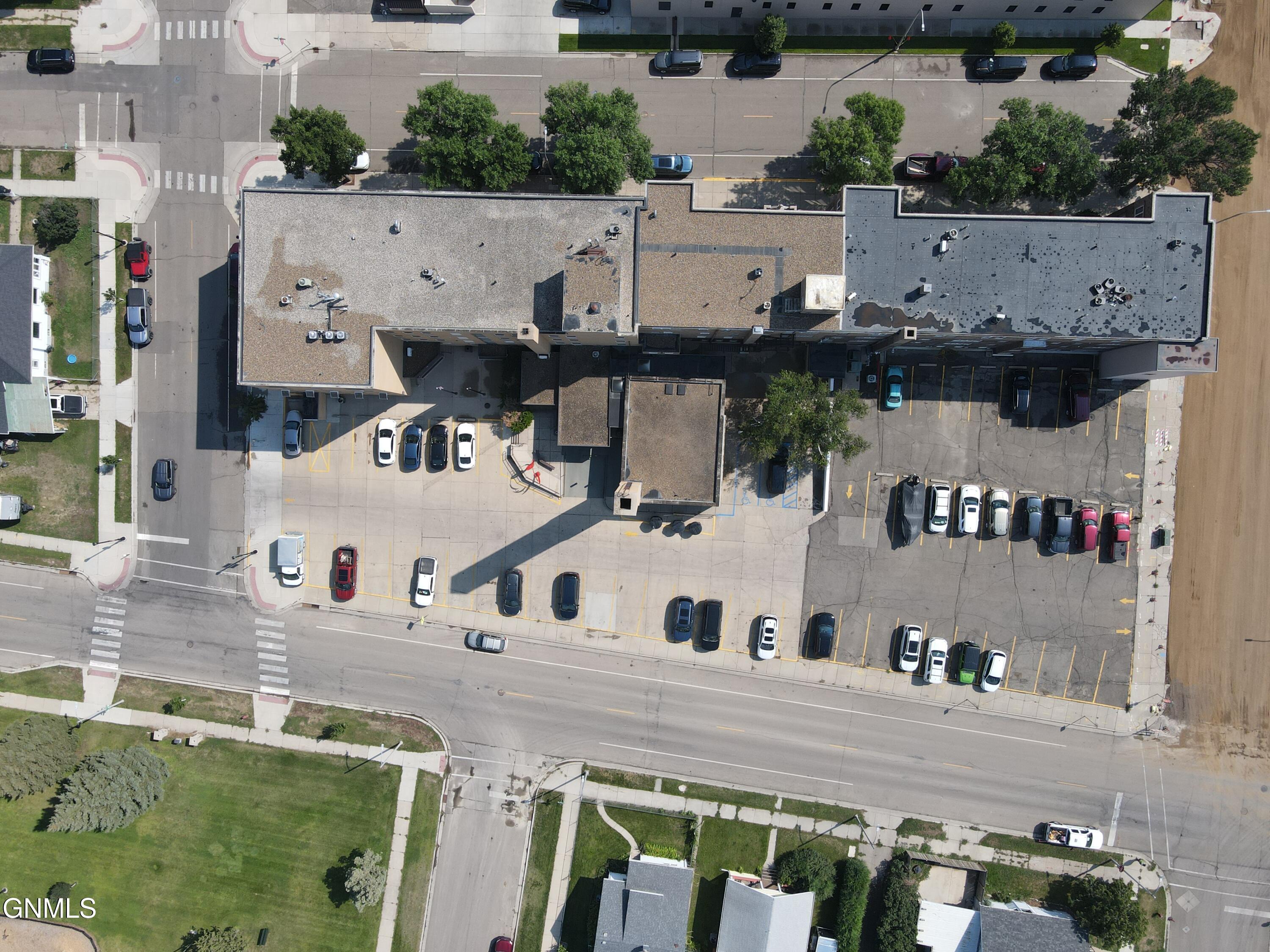 Commercial Lease in Williston 3